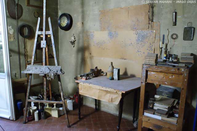 Morandi's Dust